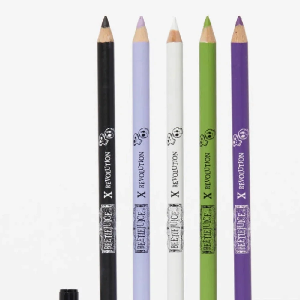 💚Beetlejuice x Makeup Revolution Eyeliner Set💚